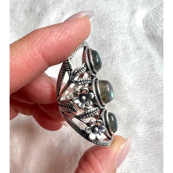 925 Flower Child Flash Labradorite Ring 6 - Picture 7 of 9